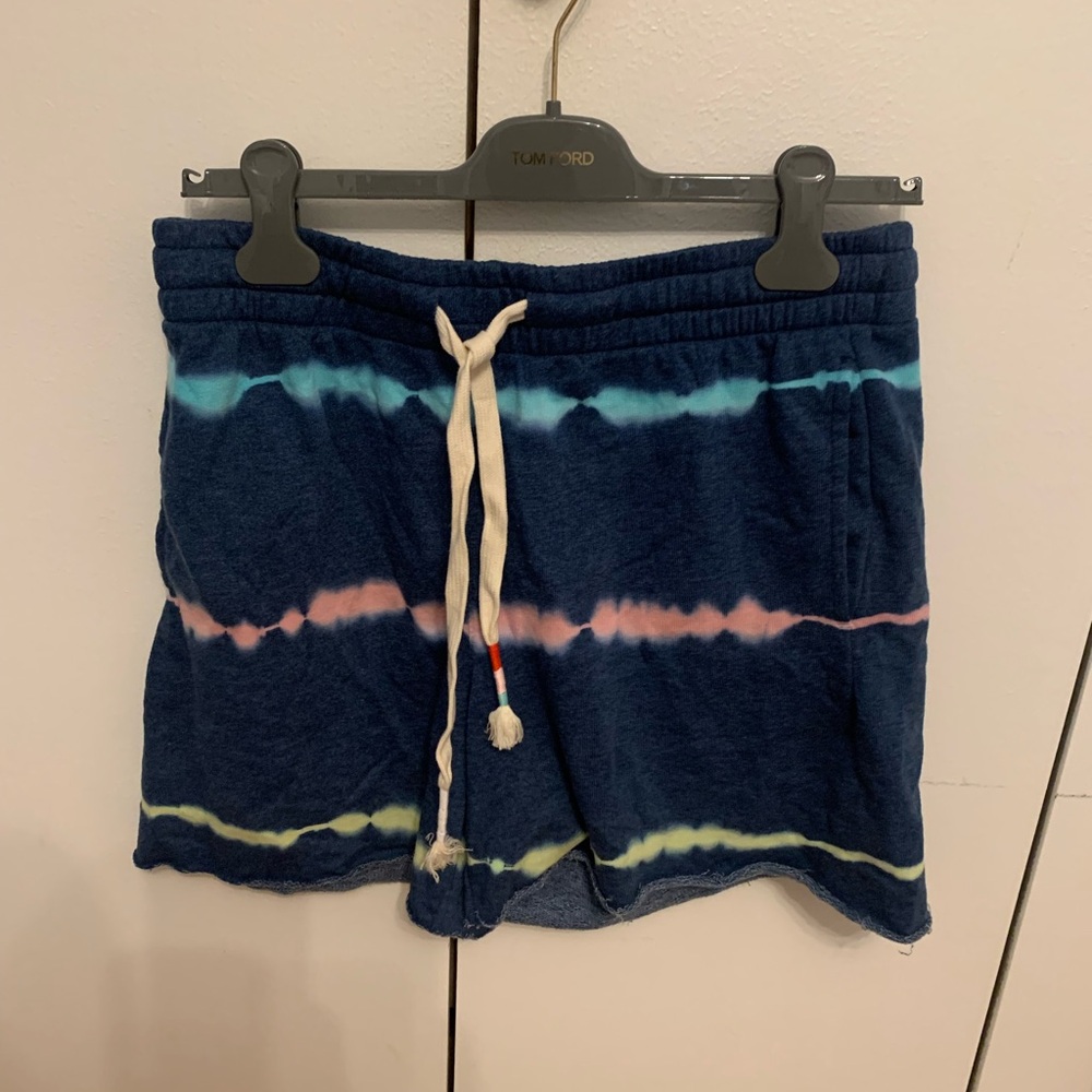 WILDFOX shorts size M worn once